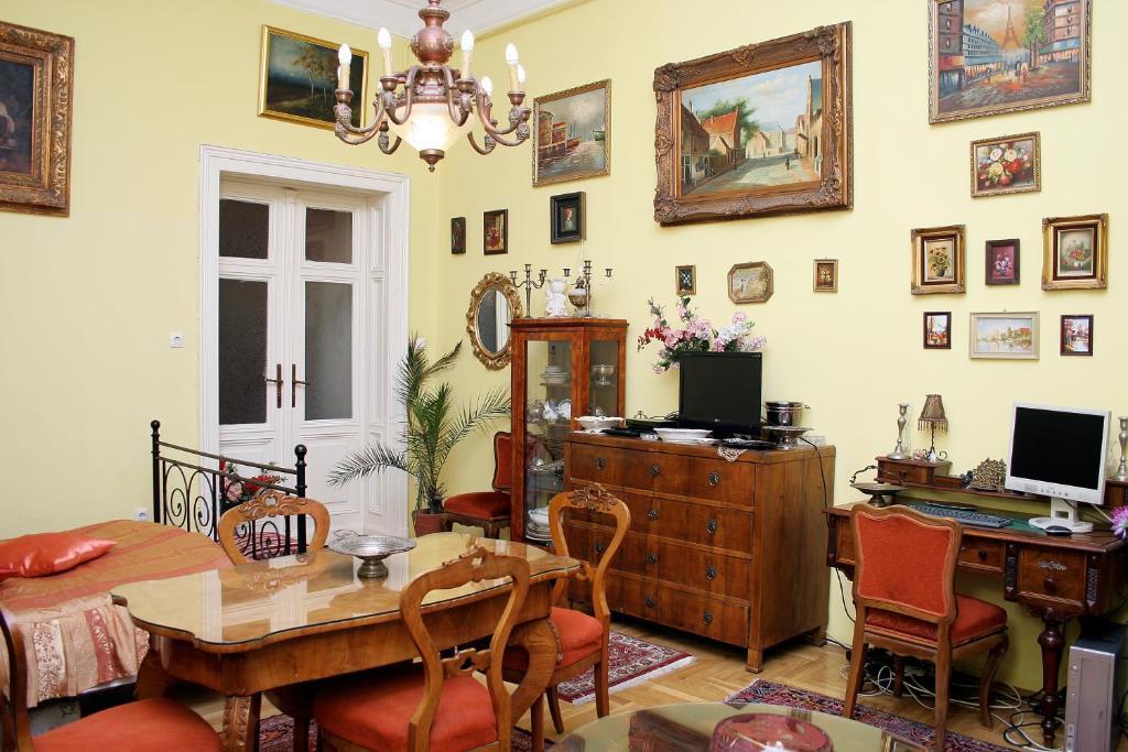 Budapest Tourist Apartments - Jozsef Korut Room photo