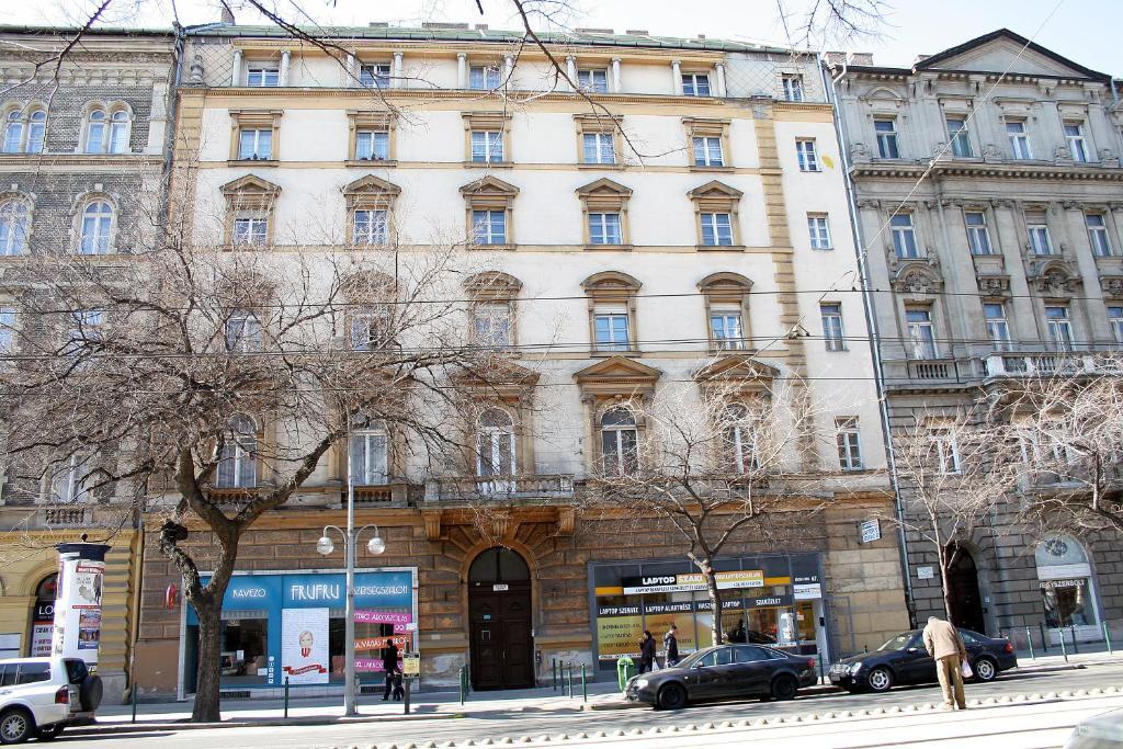 Budapest Tourist Apartments - Jozsef Korut Room photo